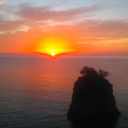 Kamari Guesthouse Keramídi Kültér fotó