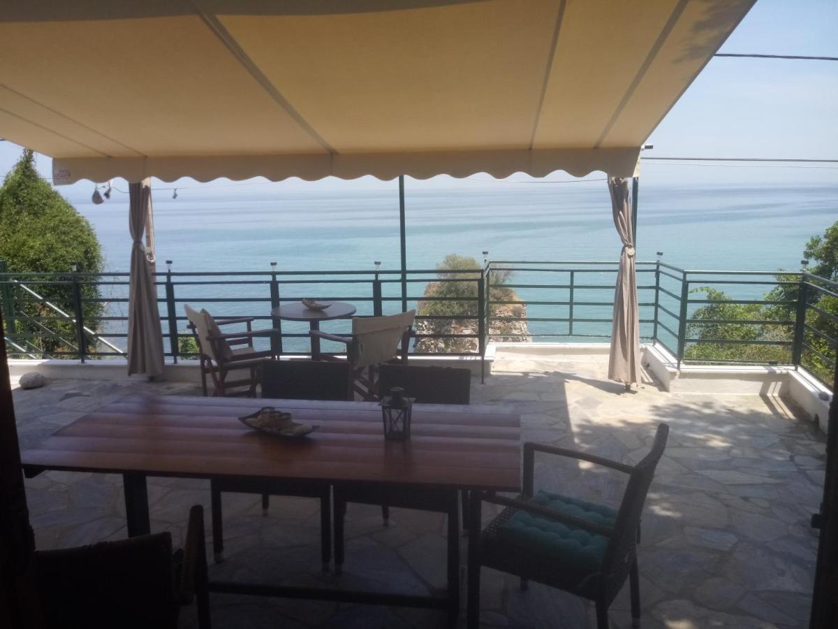Kamari Guesthouse Keramídi Kültér fotó