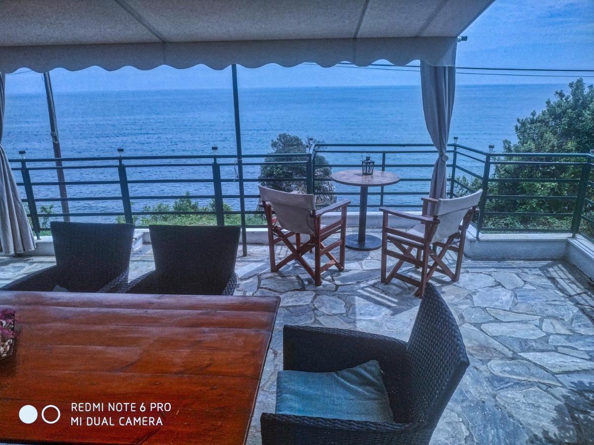 Kamari Guesthouse Keramídi Kültér fotó