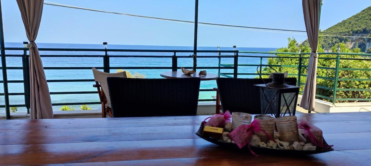 Kamari Guesthouse Keramídi Kültér fotó